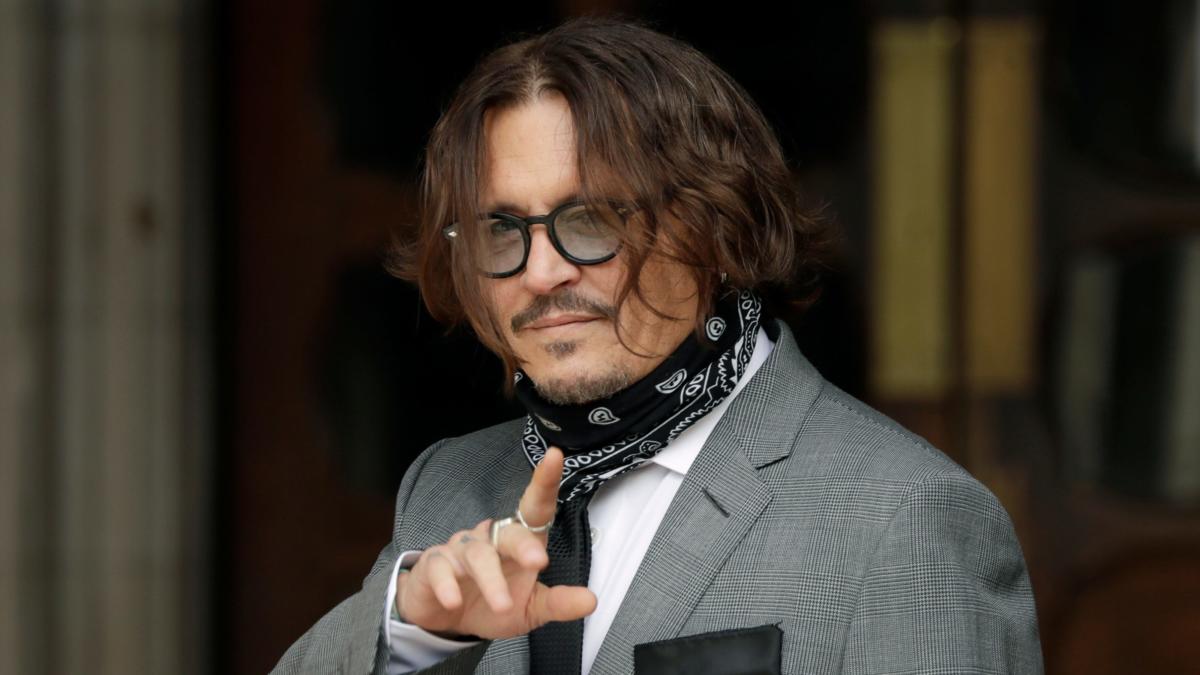 f2f180cd-cd92-46e6-8d23-e86083607018-AP_Britain_Johnny_Depp_1