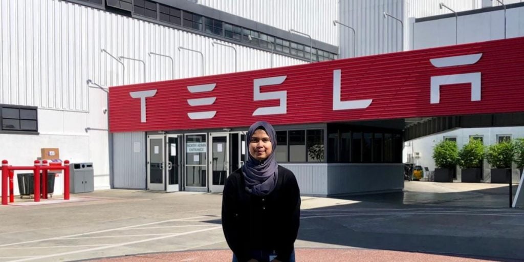 vocket-bekas-pelajar-mrsm-kerja-tesla-header