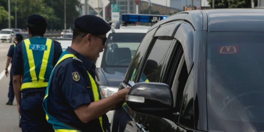 vocket-diskaun-saman-jpj-merdeka-header