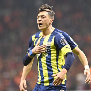 Mesut Ozil