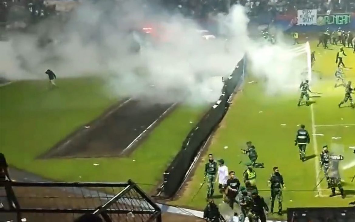 Gas Pemedih Mata
