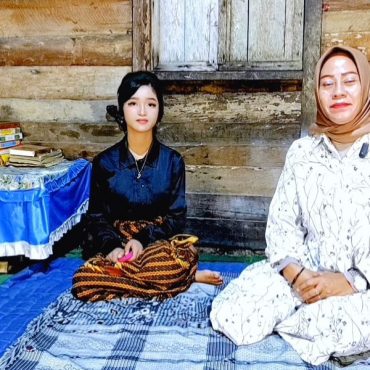 Tiara Kartina 'Anak Pontianak'