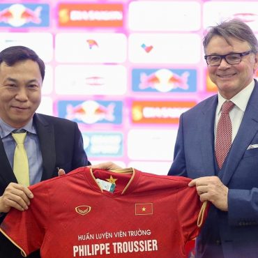 Troussier Vietnam