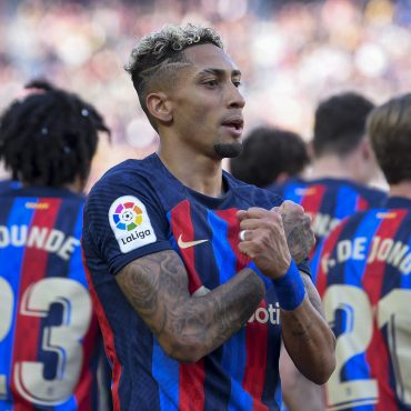 Barcelona 8 mata di atas Madrid