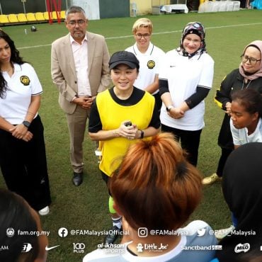 Hannah Yeoh Zeon Zoysia