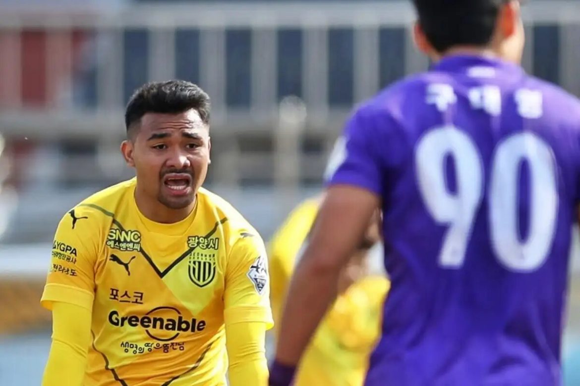 Asnawi Mangkualam Jeonnam Dragons