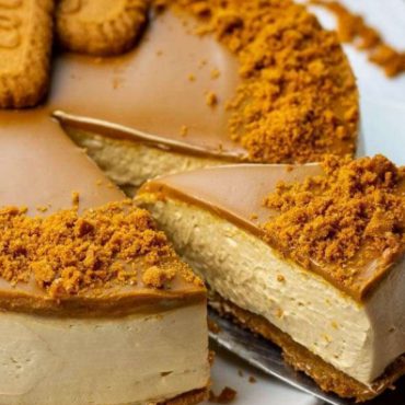 kek cheese lotus biscoff
