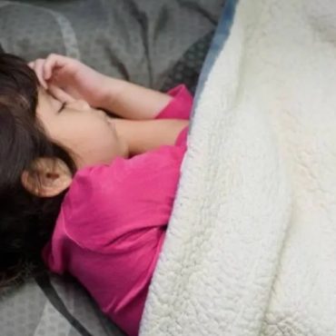 posisi tidur anak