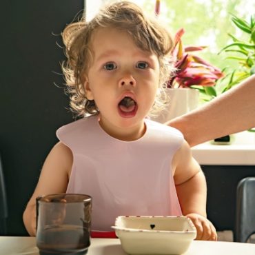 saiz makanan anak kecil