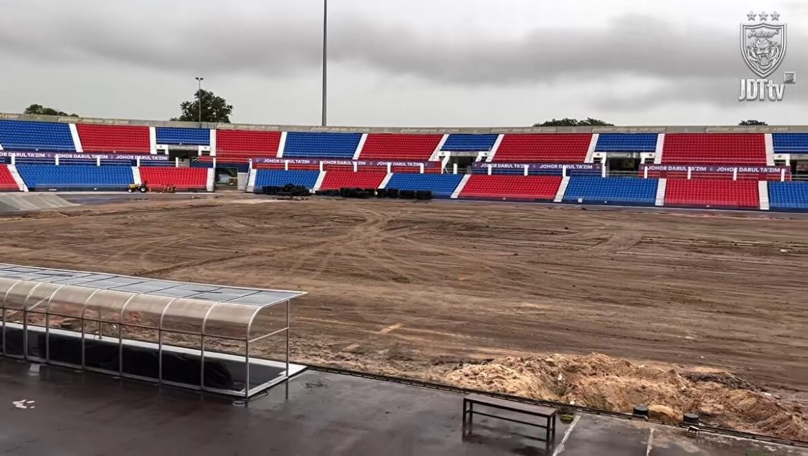 Stadium Larkin