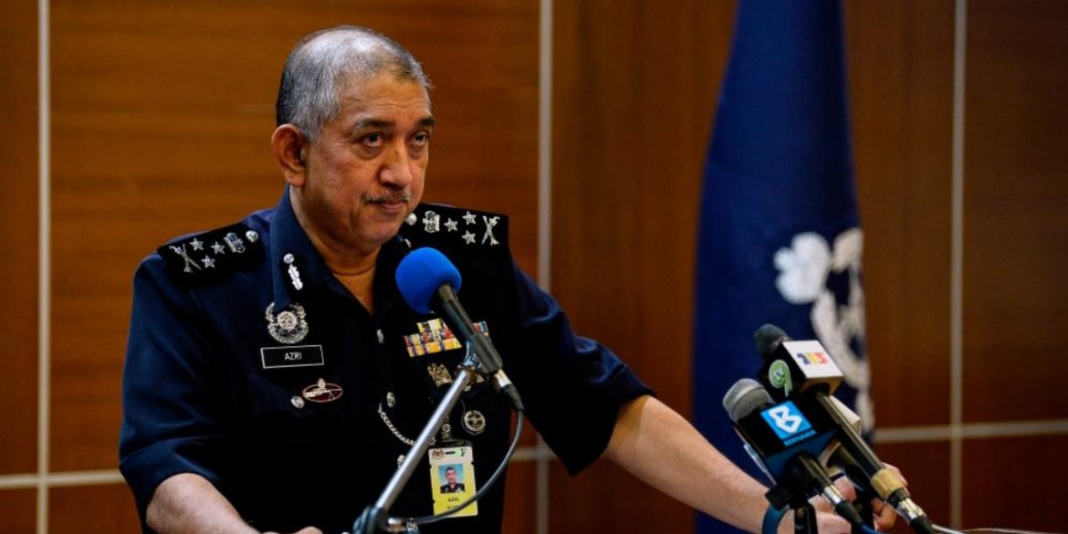 Pegawai polis miliki dua jam tangan mewah disiasat