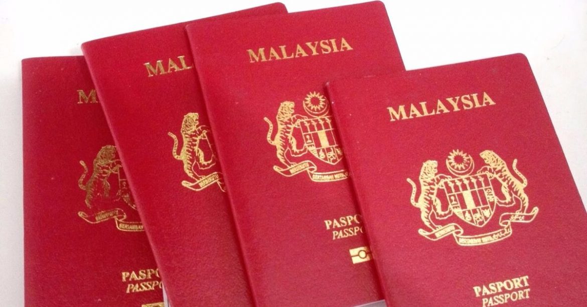 Ramai warga emas tak lepas ujian bahasa melayu, gagal dapat kewarganegaraan Malaysia