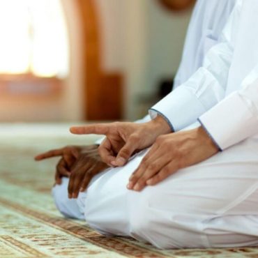 KELEBIHAN TUNAIKAN SOLAT