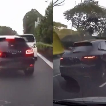 Bagai Jatuh Ditimpa Tangga, Kereta Porsche Lelaki Singapura Dirakam Kena Langgar Dua Motosikal