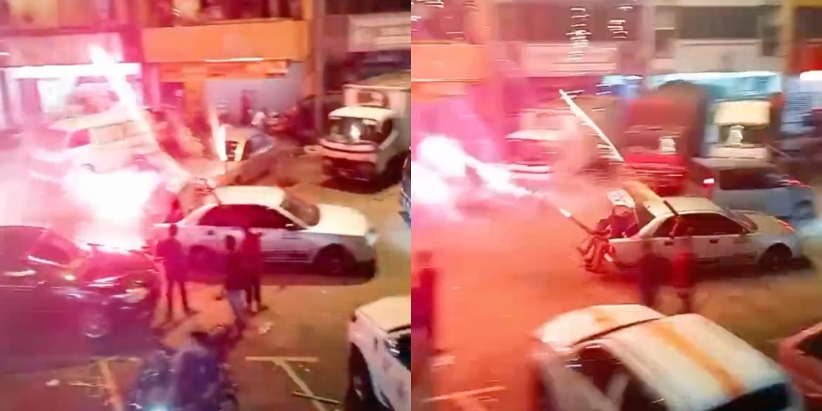 Polis tahan seorang warga asing dan rampas Proton Saga dalam insiden bakar mercun dari kereta bergerak