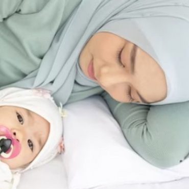 KEUTAMAAN MEMILIKI ANAK PEREMPUAN