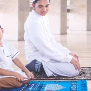 CARA AJAR ANAK SOLAT