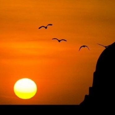 ORANG PERTAMA DALAM ISLAM