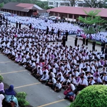 murid sekolah