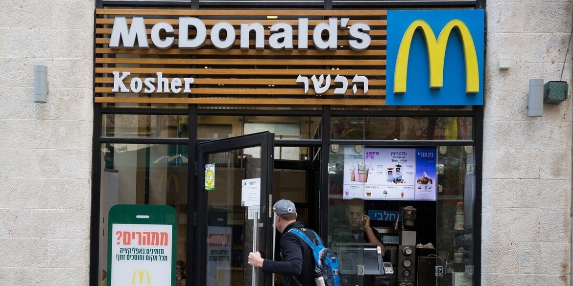 McDonald's Beli Semua 225 Restoran Di Israel