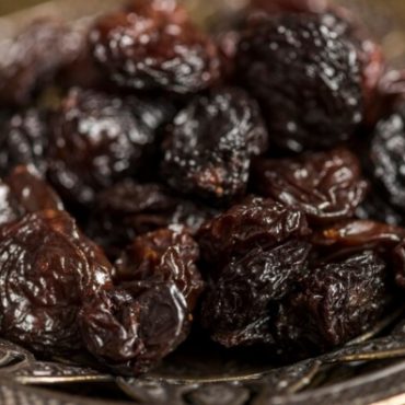 cuka kurma