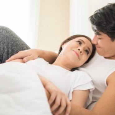 hubungan seks suami isteri