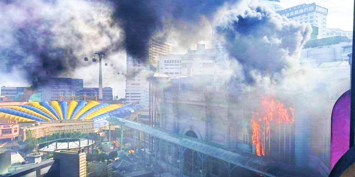 Bangunan SkyAvenue Di Genting Highlands Terbakar