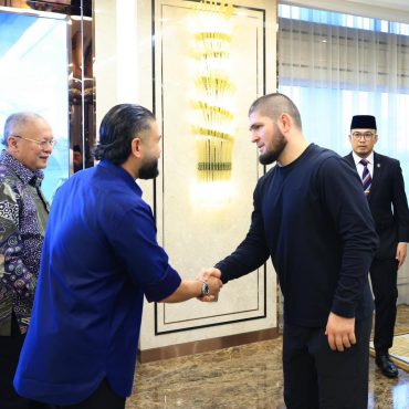 Khabib Nurmagomedov, Tunku Ismail