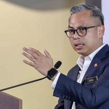 Fahmi Fadzil: Khazanah, PNB, FashionValet Perlu Beri Penjelasan Demi Kepentingan Awam