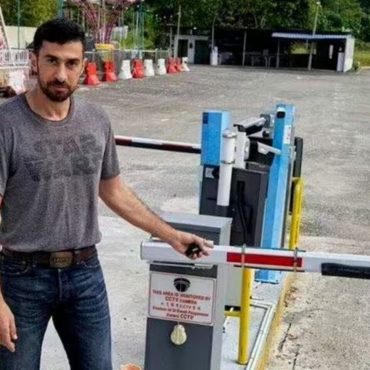 'Negara Ini Hanya Tahu Ambil Kesempatan' – Lelaki British Dakwa Terkandas Di Malaysia Selepas Tak Bayar Parkir RM7