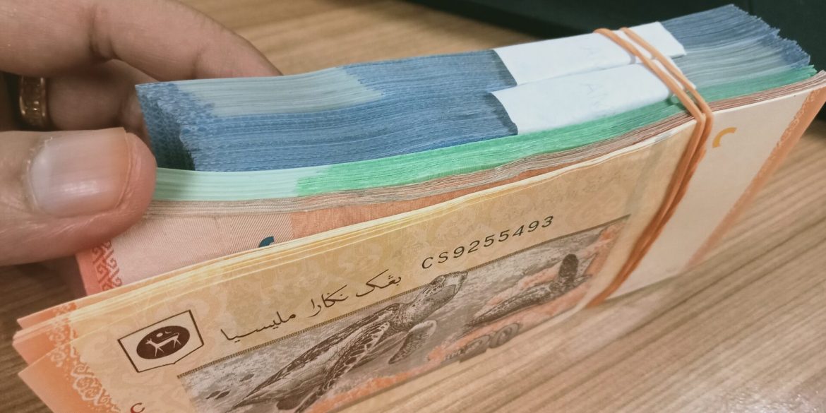Bimbang Jadi Bisnes Ambil Kesempatan, Bank Negara Digesa Pantau 'Ejen Duit Raya'
