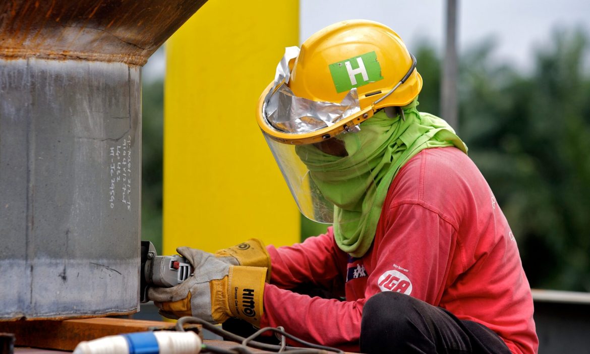 'Malaysia Masih Perlukan Tenaga Pekerja Asing' – Pakar Ekonomi