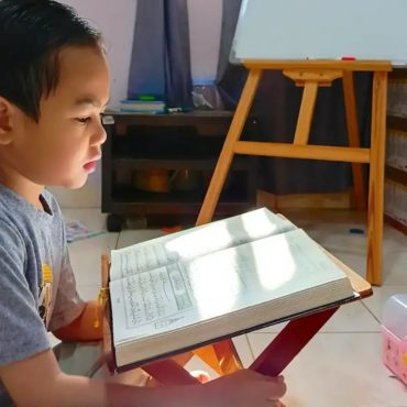 Budak Lelaki 10 Tahun Ada Autisme Hafal Al-Quran Dalam Masa 4 Bulan