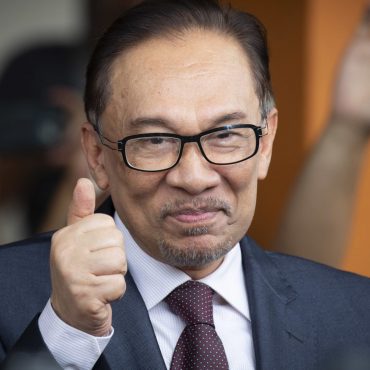 Permohonan Ditolak, Anwar Tegas Akan Terus Jalankan Tugas Sebagai PM Tanpa Kompromi