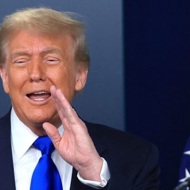 TikTok Bakal Jadi Milik US? Donald Trump Dakwa Ada Sekumpulan Orang Kaya Raya Akan Beli