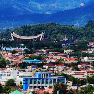 Indonesia Berpotensi Jadi Seperti Sri Lanka Jika Terus Berhutang?