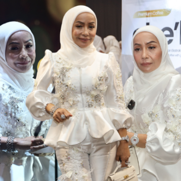 Madam Mariyah Tak Suka Dipanggil ‘Mak Cik Kemboja’ – ‘Saya Tak Tua Lagi’