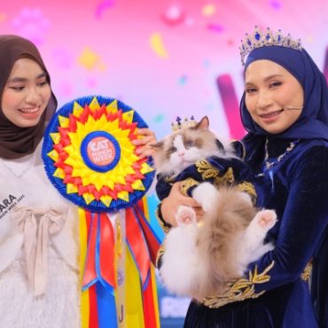 King Evian Dinobatkan Juara Cat Fashion Week!