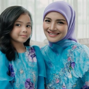 ‘Saya Wanita Paling Bersyukur & Bahagia Dengan Fatima Di Sisi’ – Fazura