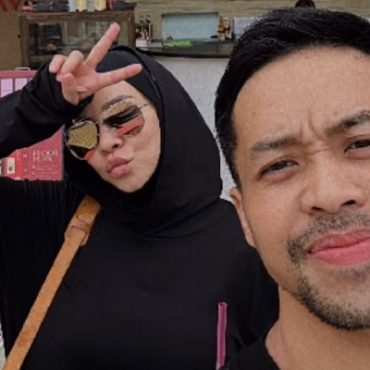 Mickey Ayo Kongsi Foto ‘Selfie’ Dengan Nora Danish, Lagu ‘Surat Hati’ Jadi Petunjuk?