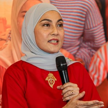 [VIDEO] ‘Saya Tak Pernah Tinggal Solat Sebab Tak Nak Siakan Permulaan Yang Bagus’ – Angeline Tan
