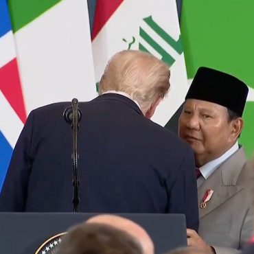 Apa Prabowo 'Sembang' Dengan Trump?
