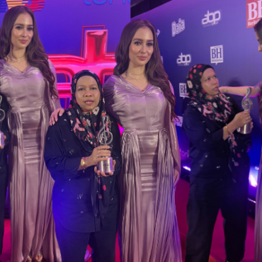 Anna Jobling Syukur Hubungan Dengan Ibu Kembali Jernih – ‘Syurga Saya Di Bawah Tapak Kaki Dia’