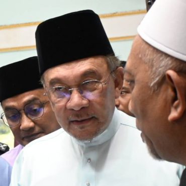 DAP Tuntut Iktiraf UEC, PMX Bidas Tak Setuju