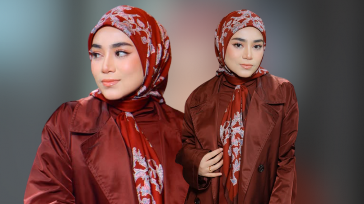 ‘Untuk Cipta Kontroversi, Saya Diminta Pergi Club & Pegang Arak’ – Uyaina Arshad