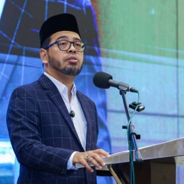 Seniman Sedia Bekerjasama Kaji Garis Panduan Pakaian Artis Beragama Islam