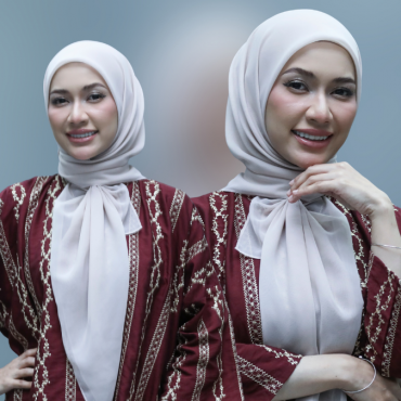 Zara Zya Kongsi Kisah Lucu, Makan Asam Thai ‘Expired’ Dengan Artis & Kru Di Set Penggambaran