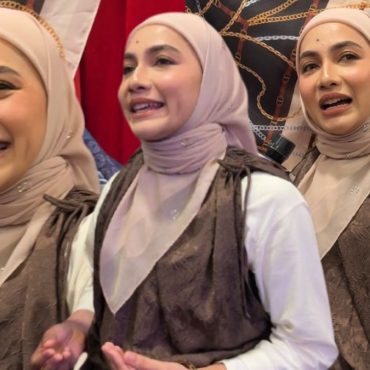 [VIDEO] Aishah Azman Tak Tolak Jodoh Dengan Duda, Akui Utamakan Lelaki ‘Fresh’ – ‘Kalau Boleh Elak, Kita Elak’