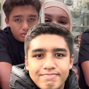 [VIDEO] Ammar Ahyan Beli Char Kuetiau Selepas Terima Gaji Pertama – ‘Saya Tak Beli Barang Peribadi’