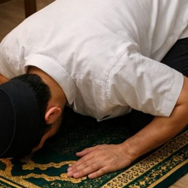 Panduan Solat Sunat Tarawih Di Rumah Secara Sendirian
